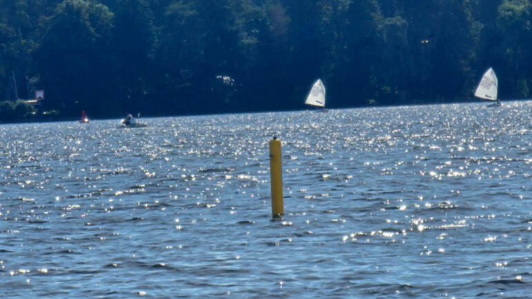 Anschaffung von Regatta-Bojen